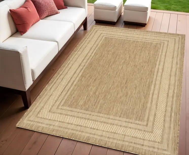 4' X 6' Natural Geometric Indoor Outdoor Area Rug