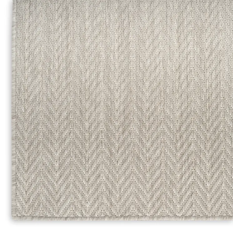 4' X 6' Gray Geometric Indoor Outdoor Area Rug