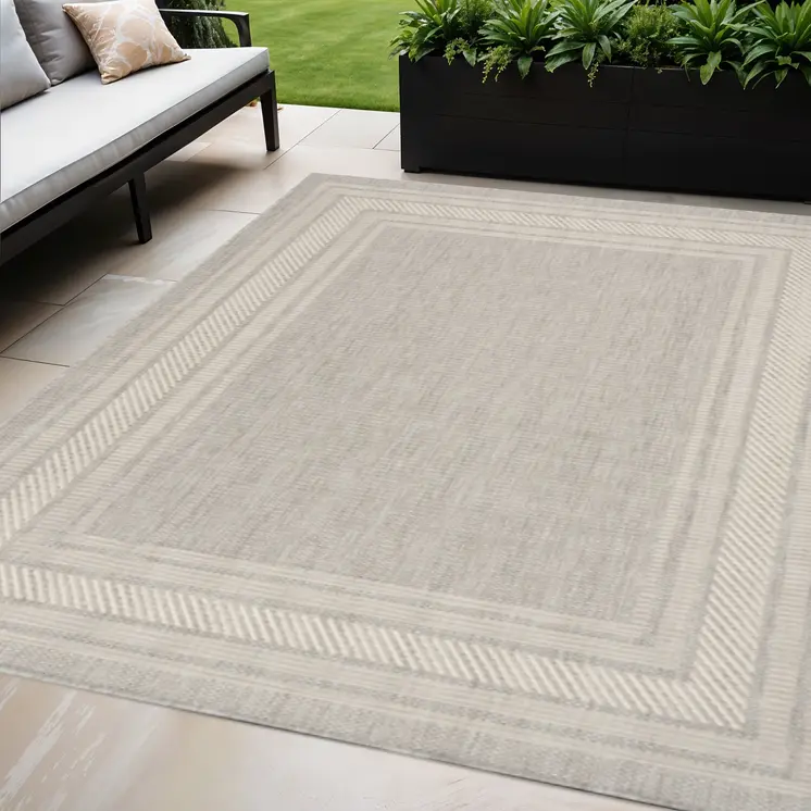5' X 7' Gray Geometric Indoor Outdoor Area Rug