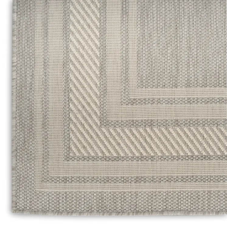 5' X 7' Gray Geometric Indoor Outdoor Area Rug