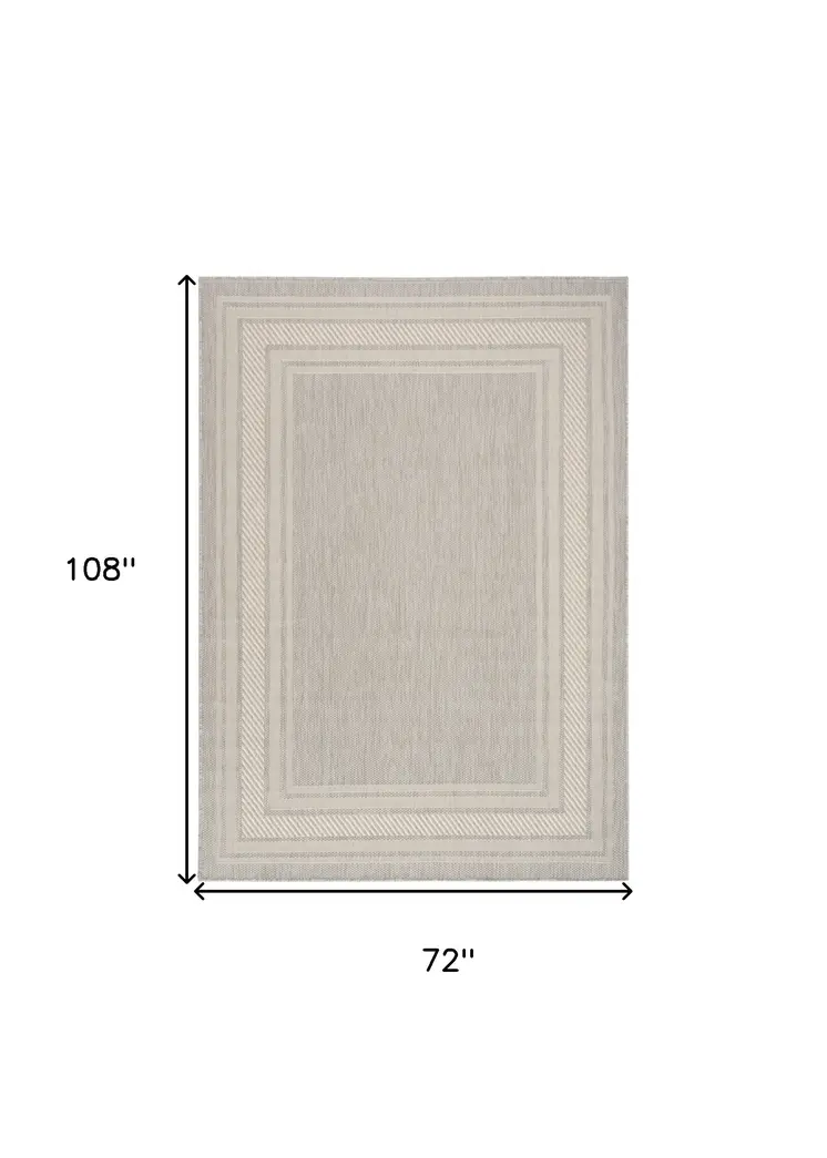 6' X 9' Gray Geometric Indoor Outdoor Area Rug