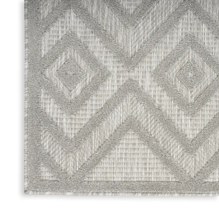 2' X 4' Silver And Gray Geometric Indoor Outdoor Area Rug