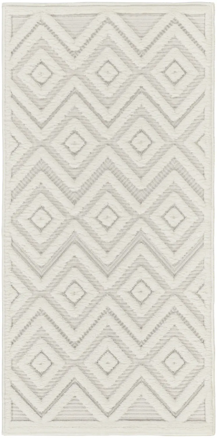 2' X 4' Ivory And White Geometric Indoor Outdoor Area Rug