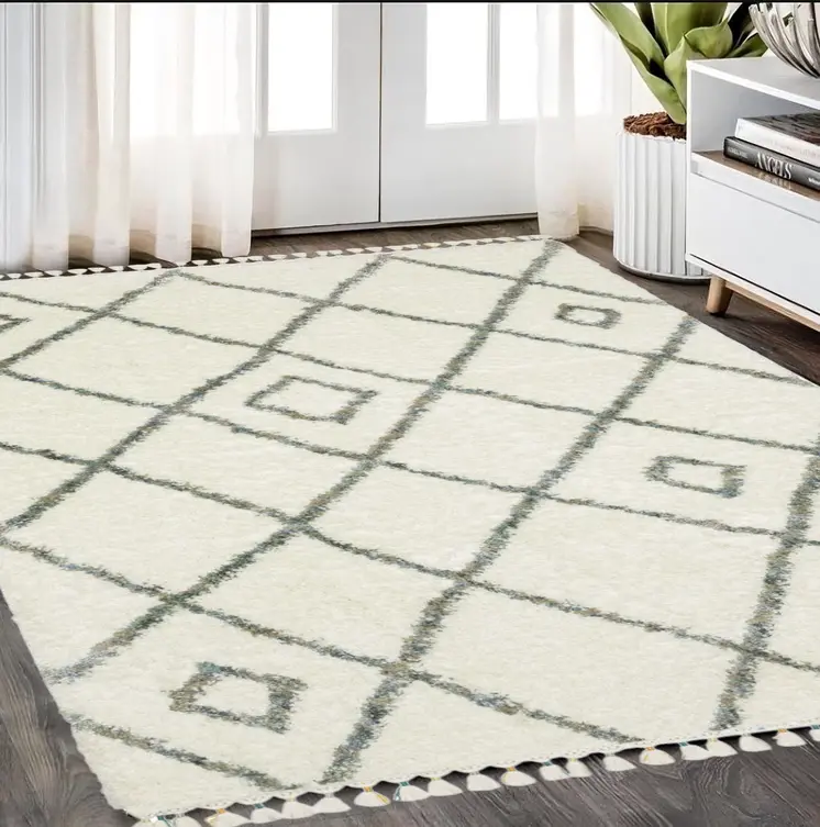 5' X 8' Ivory Gray And Tan Diamond Shag Area Rug With Fringe