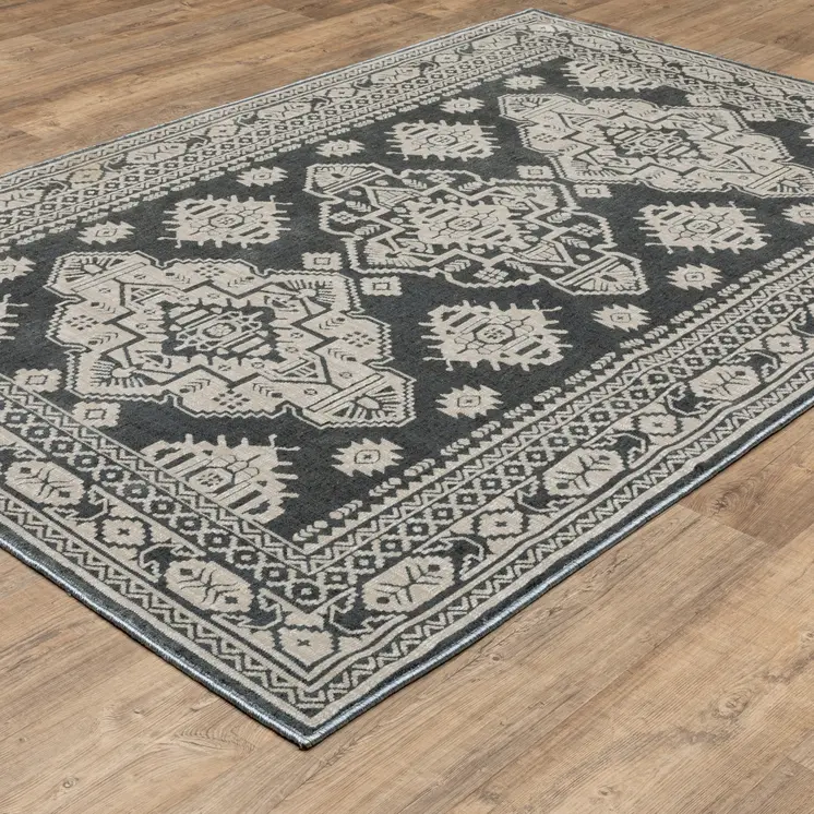 8' X 11' Blue And Gray Medallion Area Rug