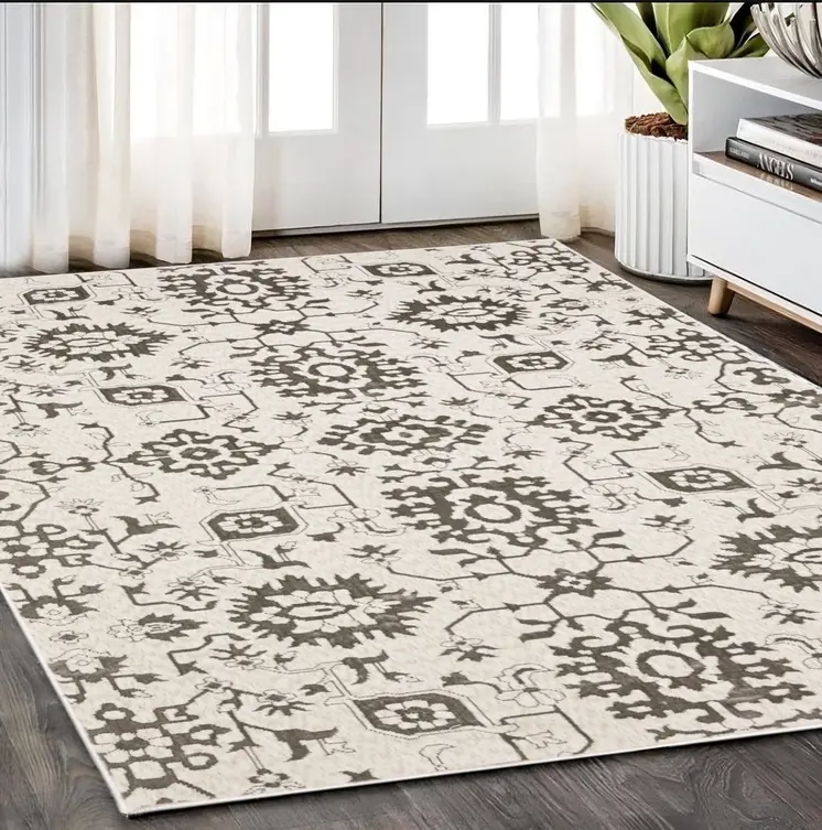 5' X 8' Ivory And Gray Oriental Area Rug