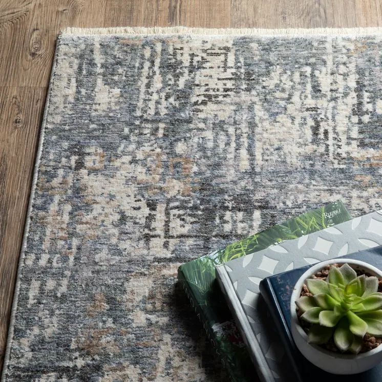 8' X 11' Beige And Blue Abstract Distressed Area Rug With Fringe