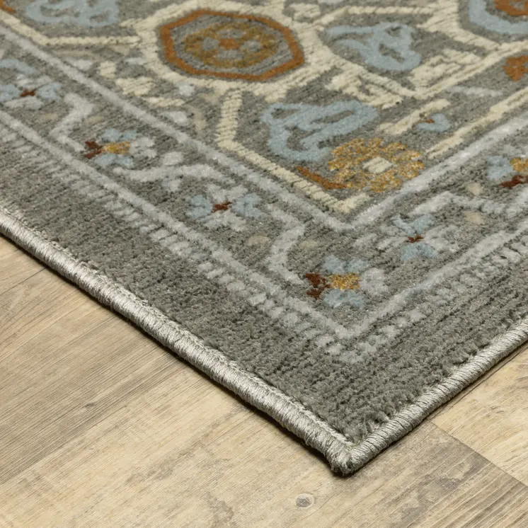5' X 8' Blue And Green Medallion Area Rug