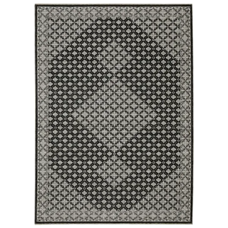 5' X 8' Black And Gray Diamond Area Rug With Fringe