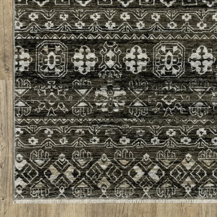 7' X 10' Black And Gray Tribal Area Rug With Fringe