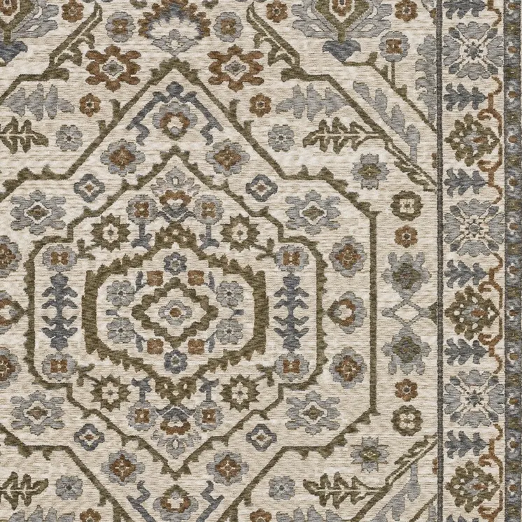 5' X 8' Ivory And Rust Floral Area Rug With Fringe