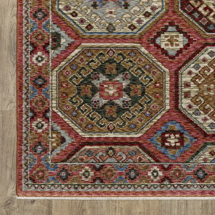 5' X 8' Pink And Red Medallion Area Rug With Fringe