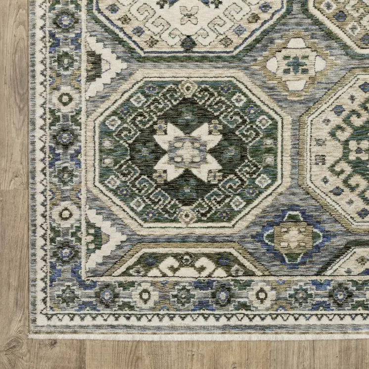 4' X 6' Ivory And Blue Medallion Area Rug With Fringe