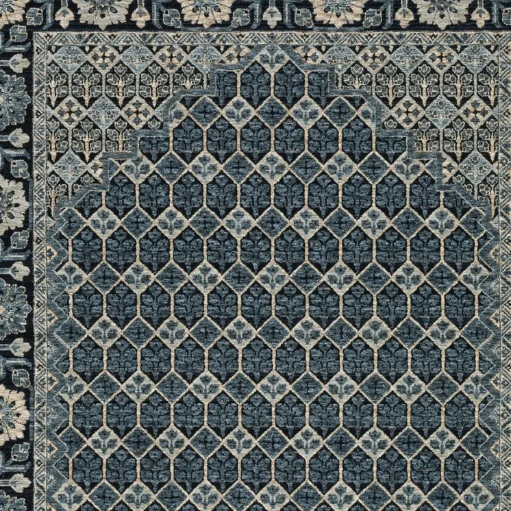 8' X 11' Ivory Oriental Area Rug With Fringe