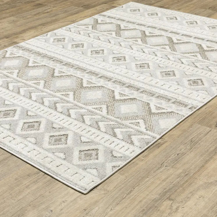 3' X 5' Gray And Beige Tribal Area Rug
