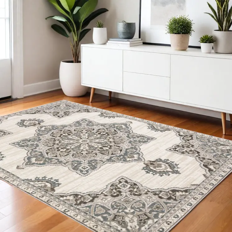 4' X 6' Gray And Blue Medallion Area Rug