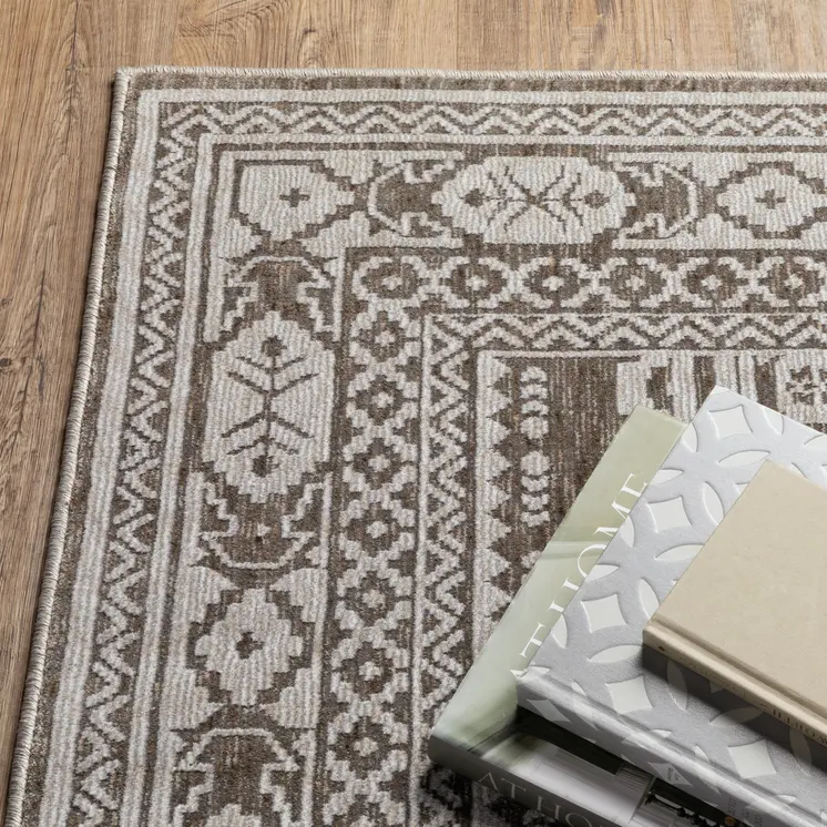 8' Gray And Gray Medallion Runner Rug