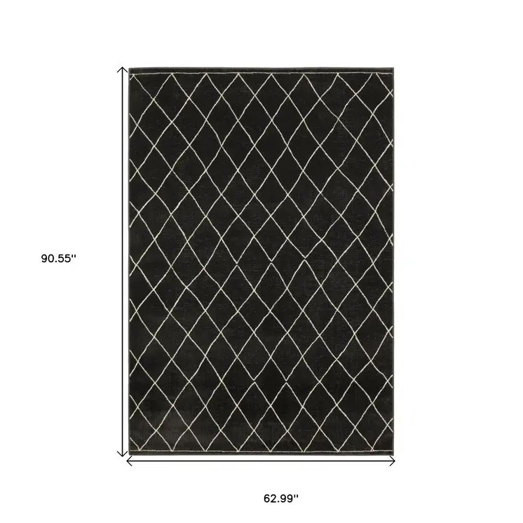 5' X 8' Charcoal And Ivory Trellis Area Rug