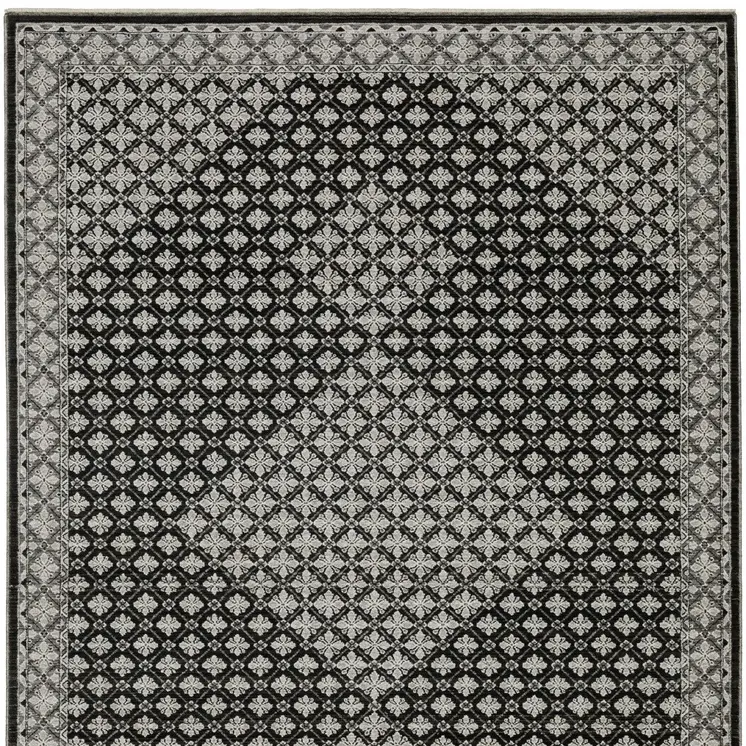 3' X 5' Black And Gray Diamond Area Rug With Fringe