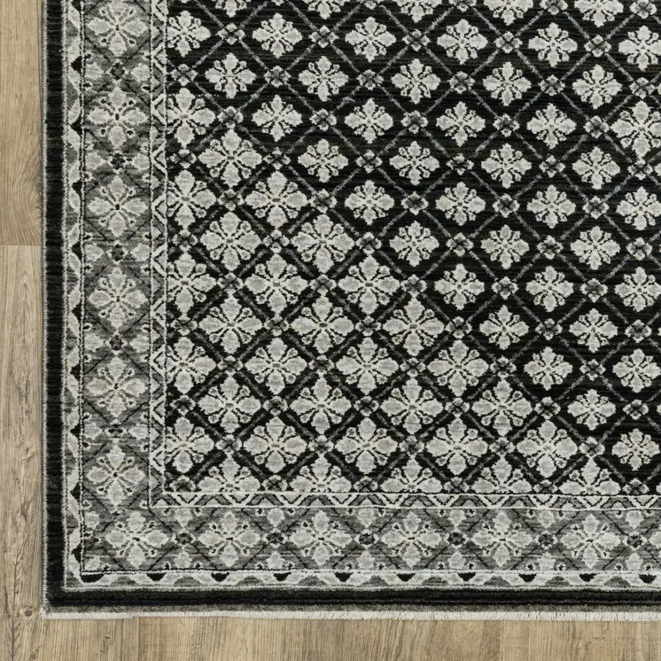3' X 5' Black And Gray Diamond Area Rug With Fringe