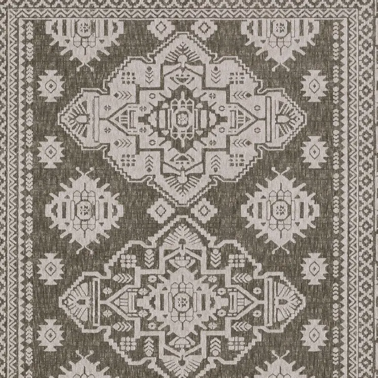 7' X 10' Gray Medallion Area Rug