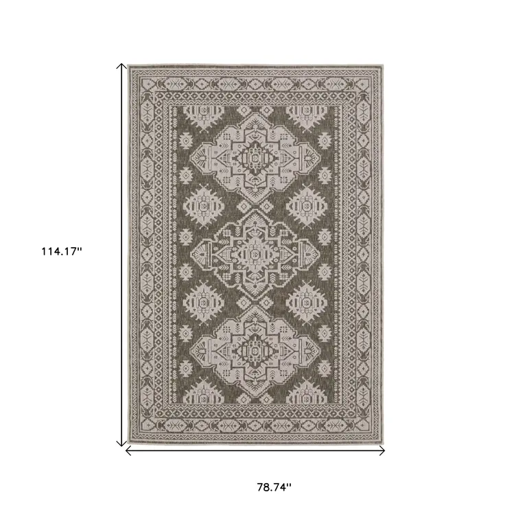 7' X 10' Gray Medallion Area Rug