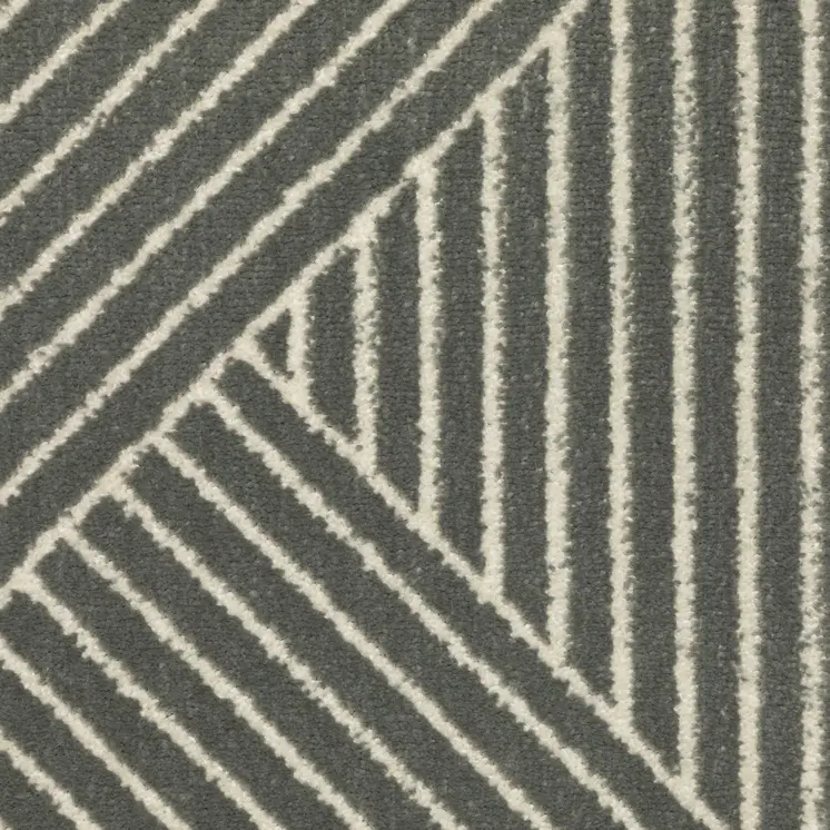 7' X 10' Gray And Ivory Geometric Area Rug
