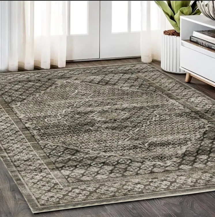 5' X 8' Gray And Beige Medallion Area Rug With Fringe
