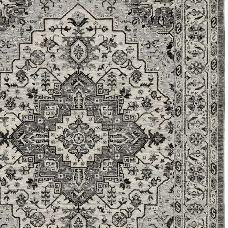 5' X 8' Gray And Ivory Medallion Area Rug With Fringe