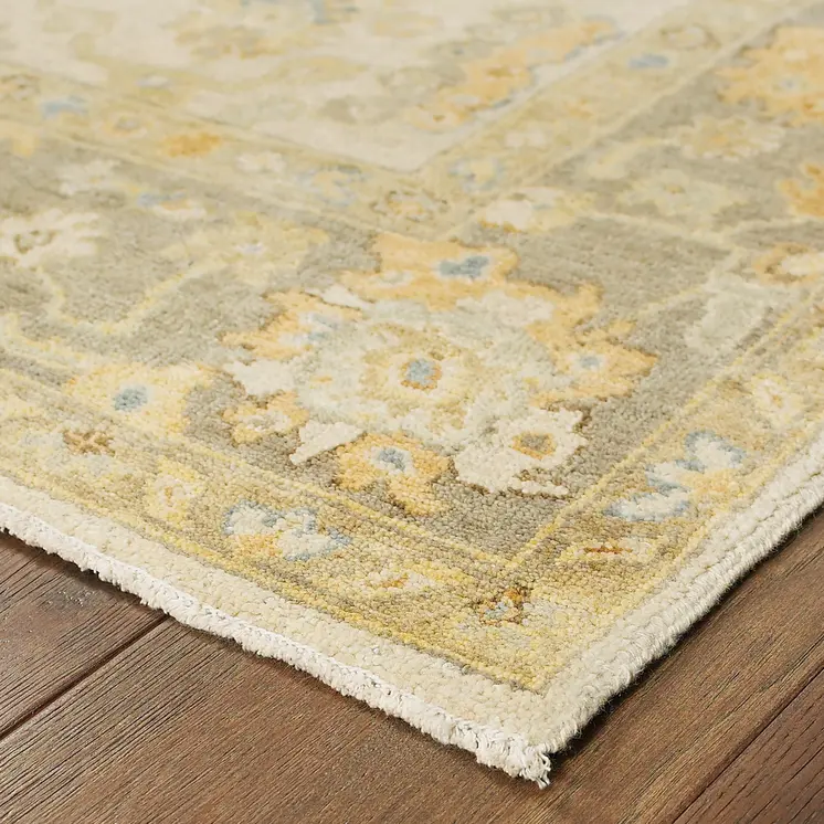 6' X 9' Beige And Gray Wool Oriental Hand Knotted Area Rug