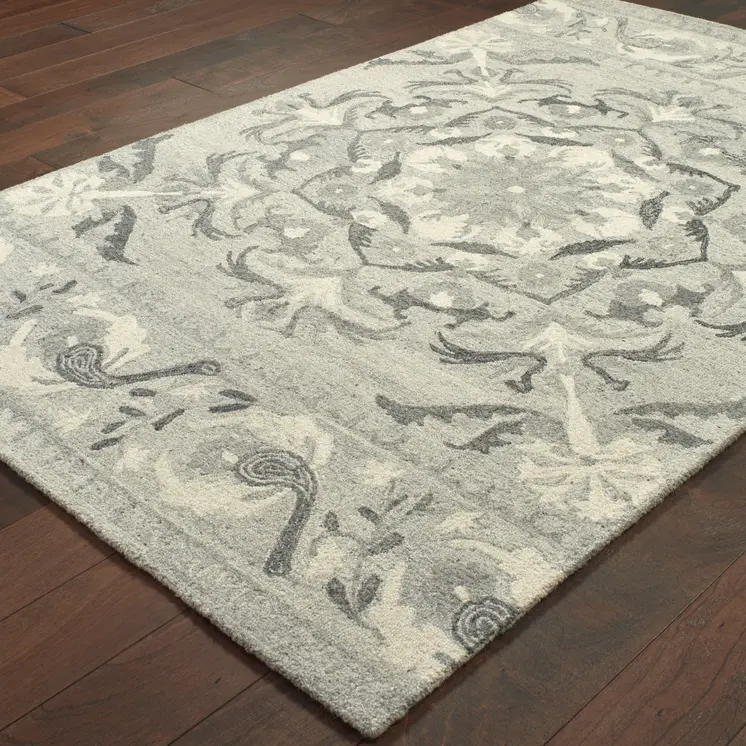 5' X 8' Ivory Wool Floral Hand Tufted Area Rug