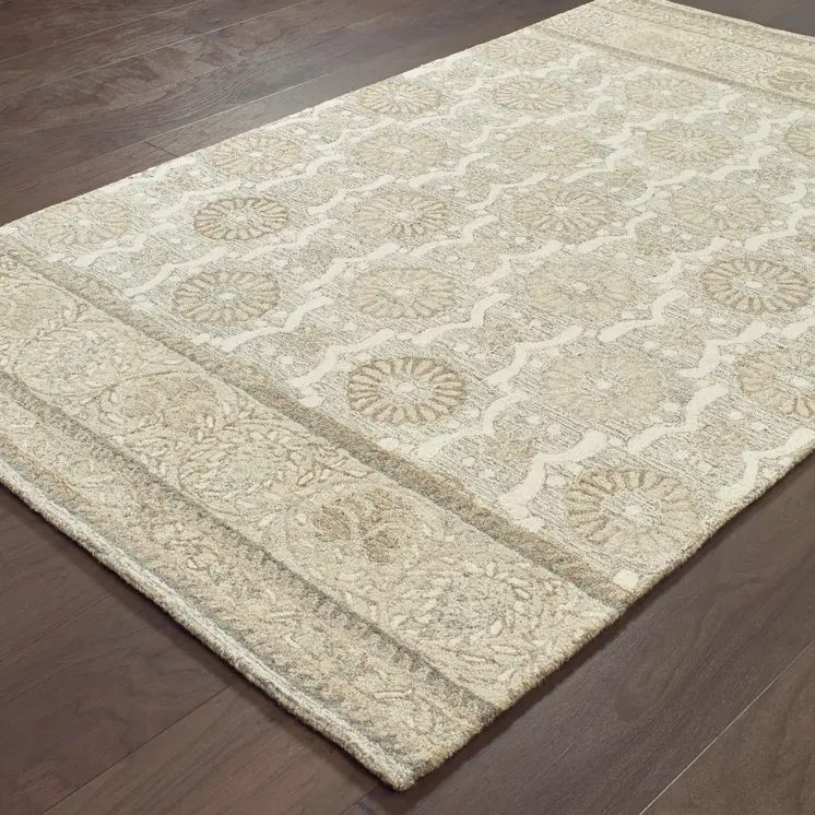 5' X 8' Sand Wool Floral Hand Tufted Area Rug