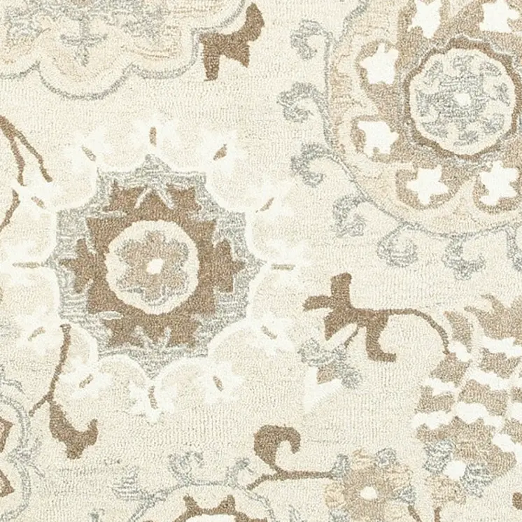 5' X 8' Ivory And Gray Wool Floral Hand Tufted Area Rug