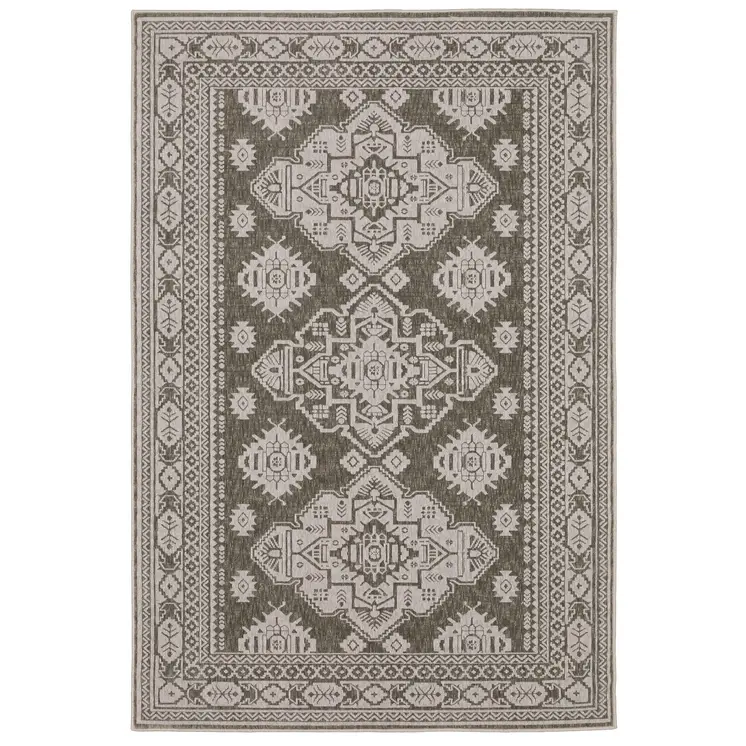8' X 11' Gray Medallion Area Rug