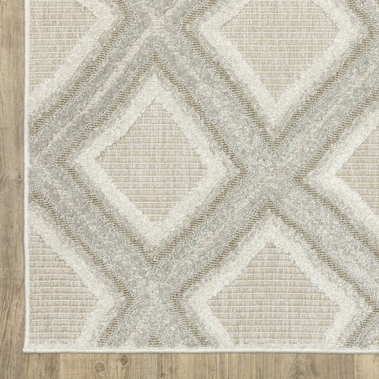 8' X 11' Gray And Beige Diamond Area Rug