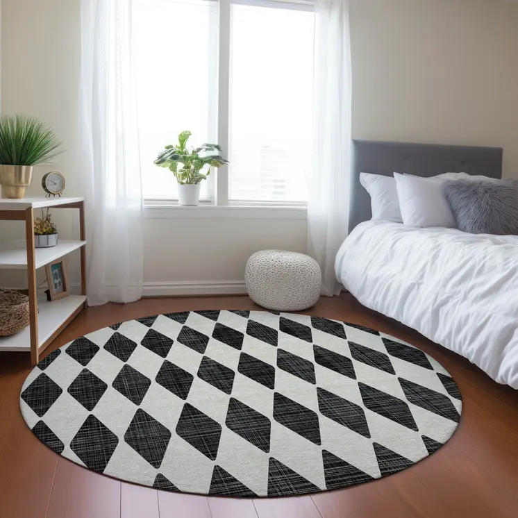 8' Black Round Geometric Washable Indoor Outdoor Area Rug