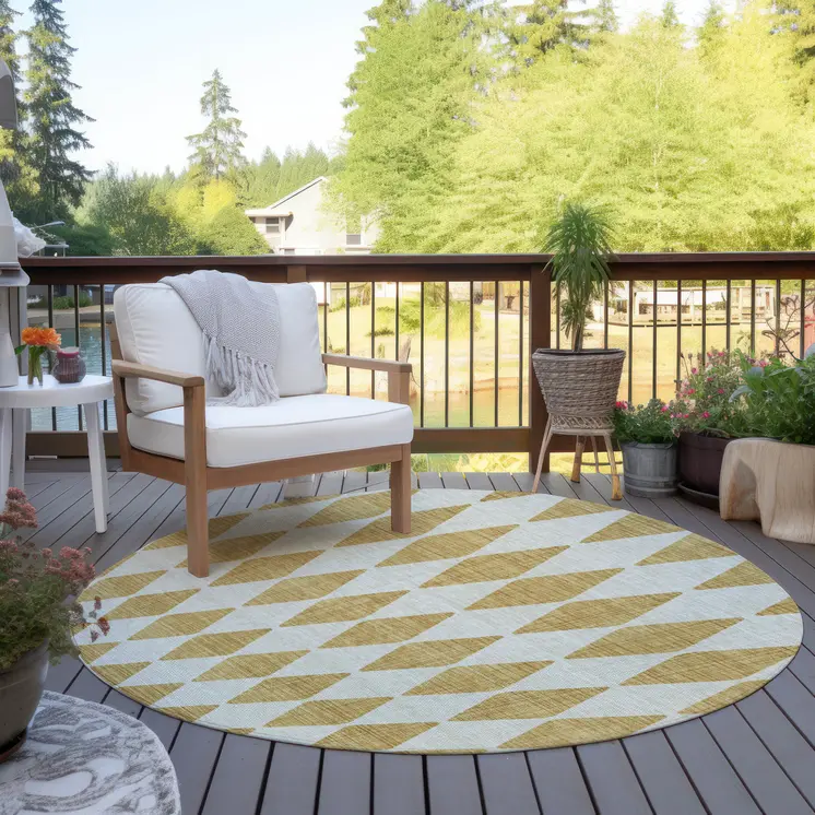 8' Gold Round Geometric Washable Indoor Outdoor Area Rug