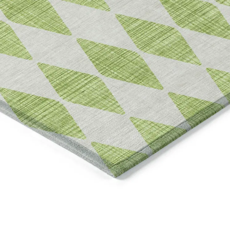 5' X 8' Lime Green And Ivory Geometric Washable Indoor Outdoor Area Rug