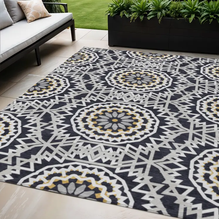 5' X 8' Black Ivory And Gray Floral Medallion Washable Indoor Outdoor Area Rug