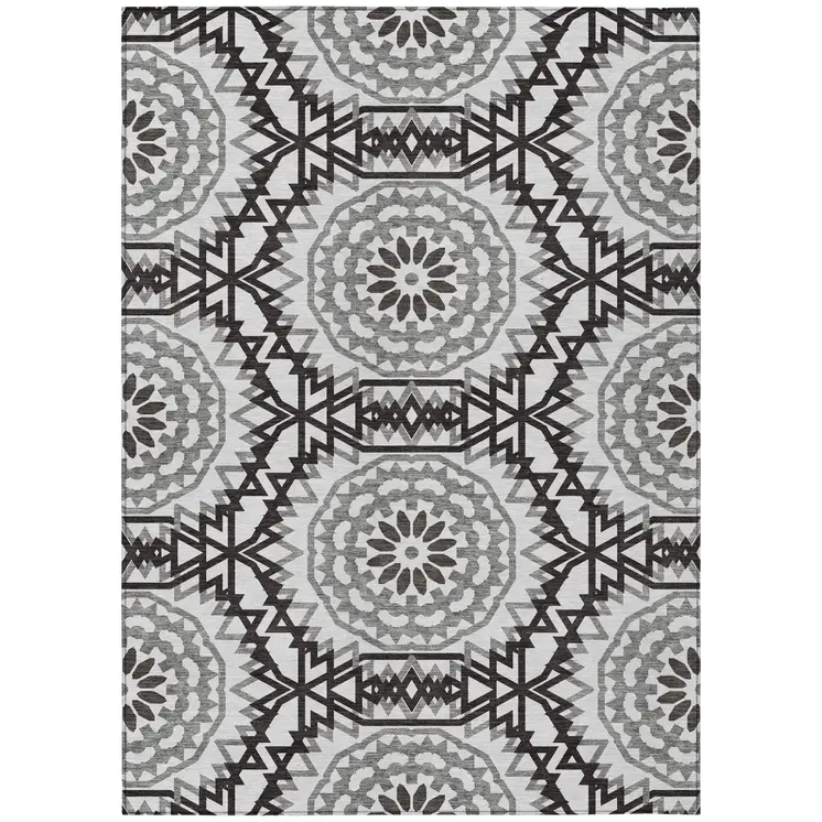 5' X 8' White Black And Gray Floral Medallion Washable Indoor Outdoor Area Rug