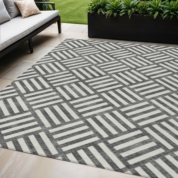 5' X 8' Black And Ivory Geometric Washable Indoor Outdoor Area Rug