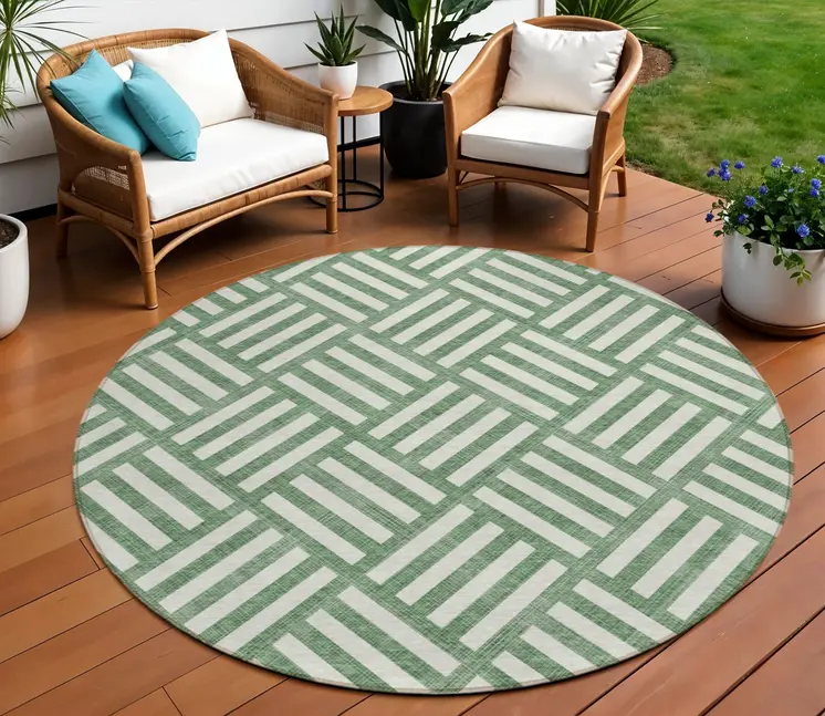 8' Green And Ivory Round Geometric Washable Indoor Outdoor Area Rug