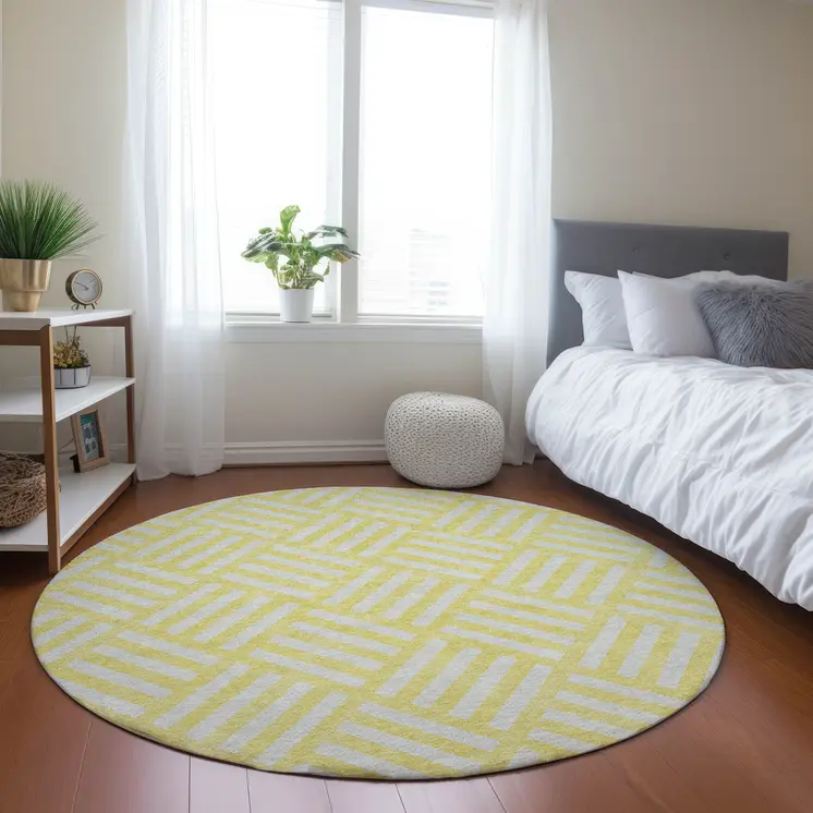 8' Yellow And Ivory Round Geometric Washable Indoor Outdoor Area Rug