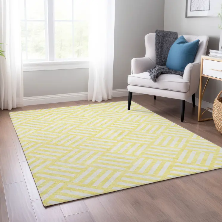 8' X 10' Yellow And Ivory Geometric Washable Indoor Outdoor Area Rug