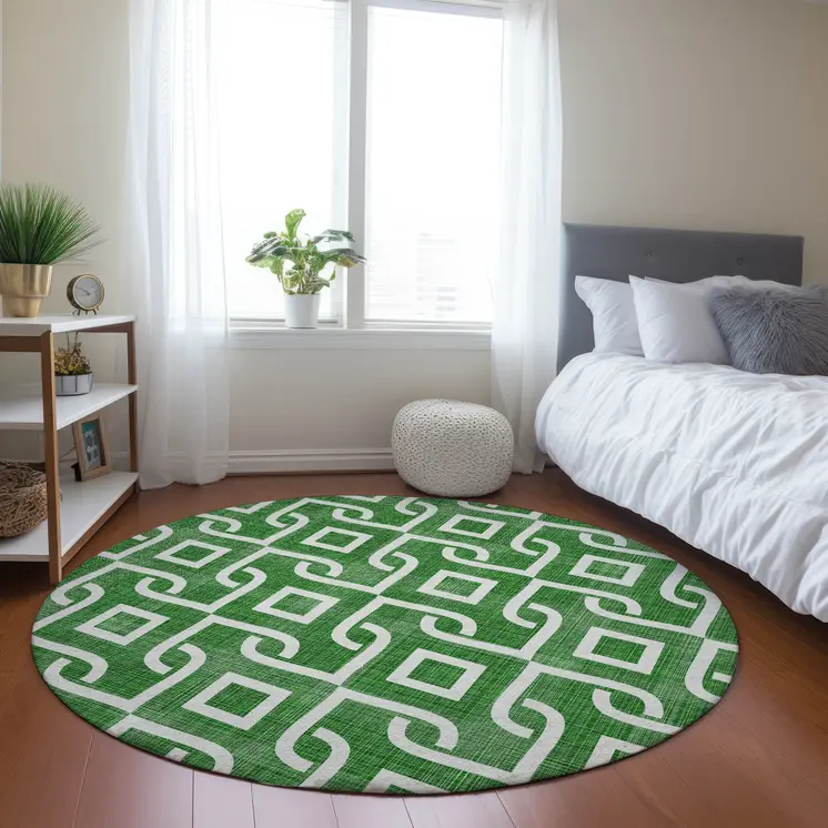 8' Emerald And Ivory Round Geometric Washable Indoor Outdoor Area Rug
