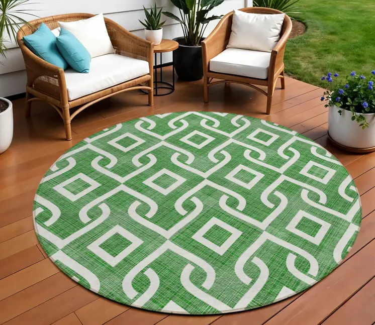 8' Emerald And Ivory Round Geometric Washable Indoor Outdoor Area Rug