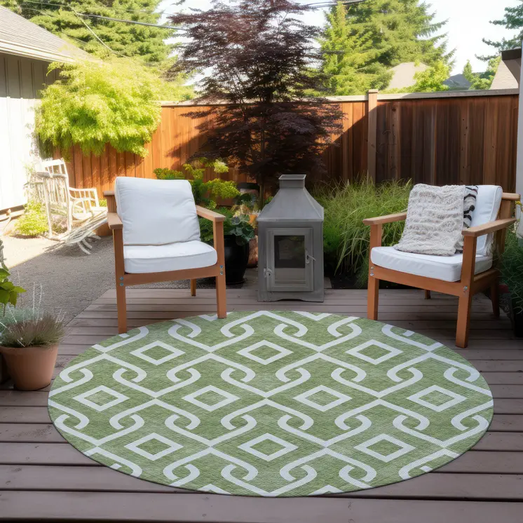 8' Green And Ivory Round Geometric Washable Indoor Outdoor Area Rug
