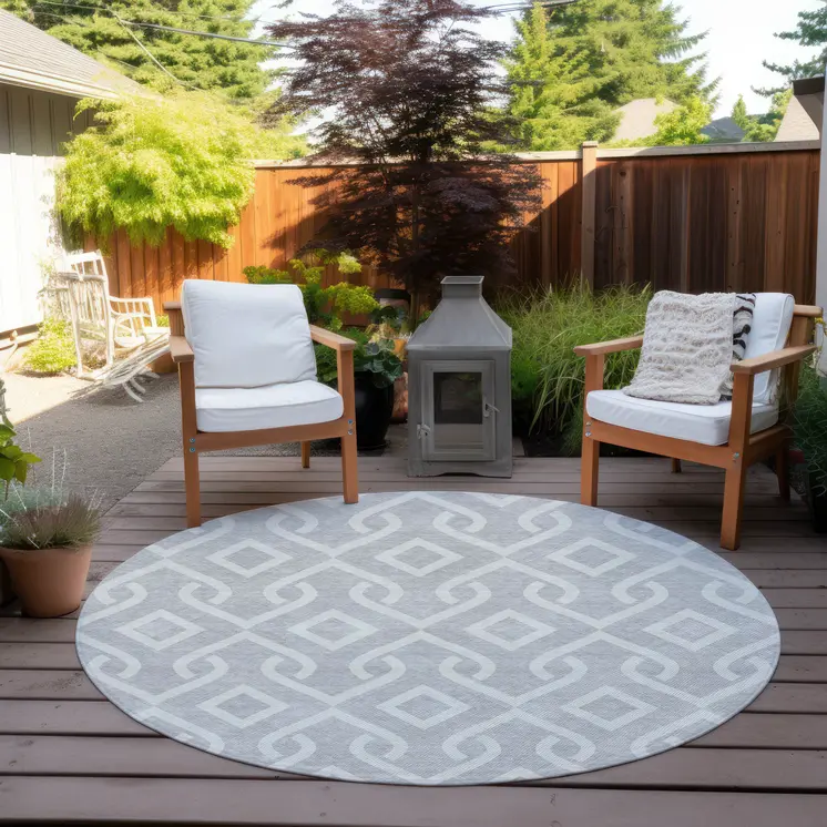 8' Silver And Ivory Round Geometric Washable Indoor Outdoor Area Rug
