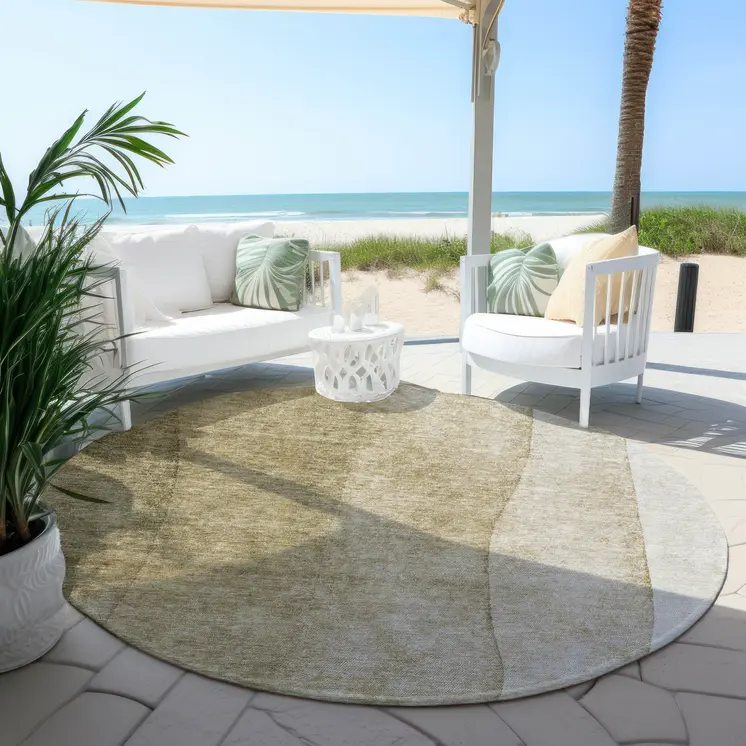 8' Taupe Beige And Ivory Round Ombre Washable Indoor Outdoor Area Rug