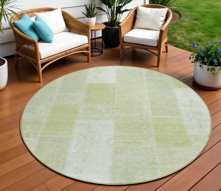 8' Artichoke Green And Ivory Round Patchwork Washable Indoor Outdoor Area Rug